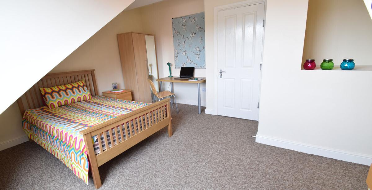 2 bedroom house for rent Stalker Lees Road, Sheffield, S11 8NJ UniHomes