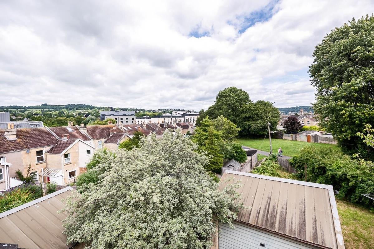 5 bedroom house for rent Vernon Park, Bath, BA2 3DD UniHomes
