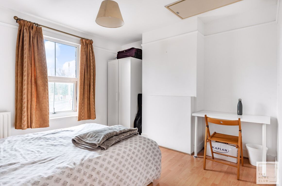 3 bedroom house for rent Guildford Park Road, Surrey, GU2 7NF UniHomes