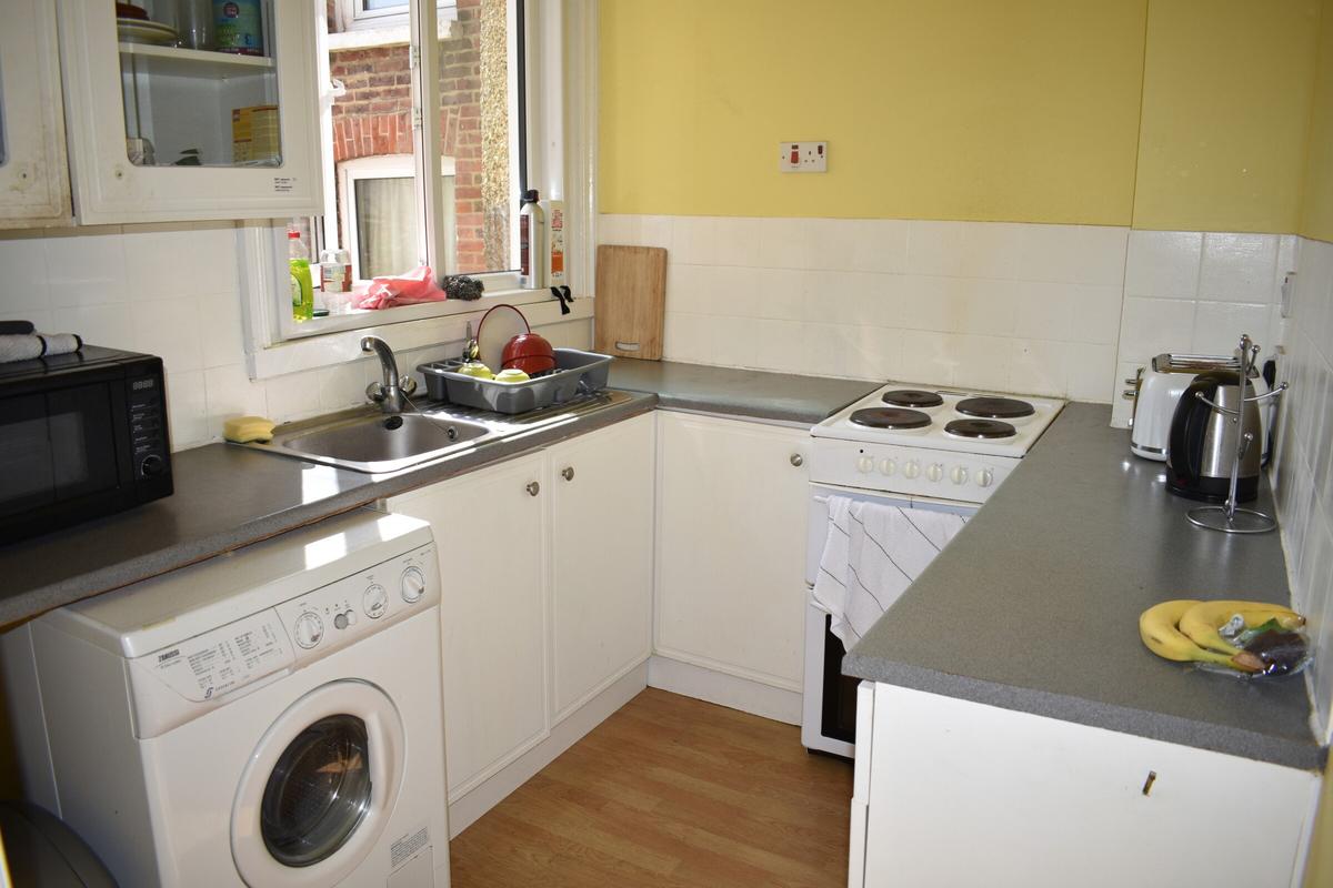 2 bedroom apartment for rent Outram Road, Portsmouth, PO5 1QU UniHomes