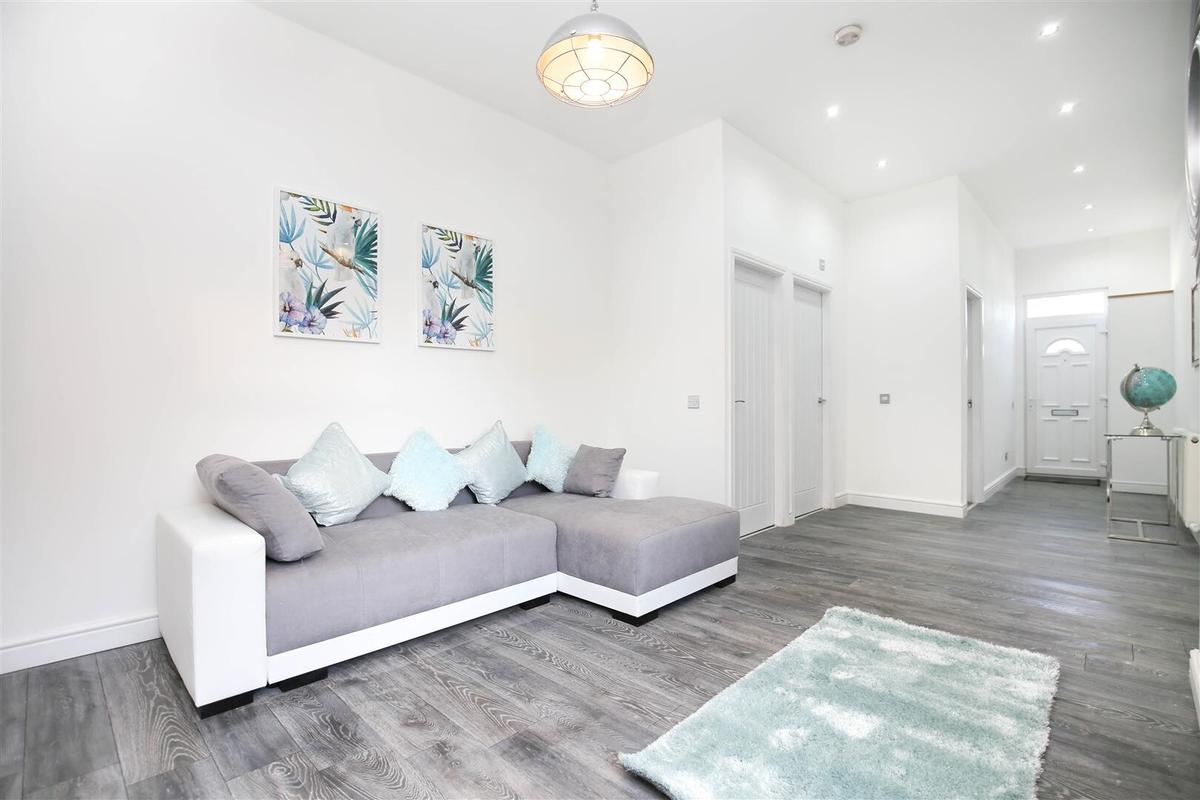 2 bedroom apartment for rent Stratford Road, Newcastle, NE6 5PD UniHomes