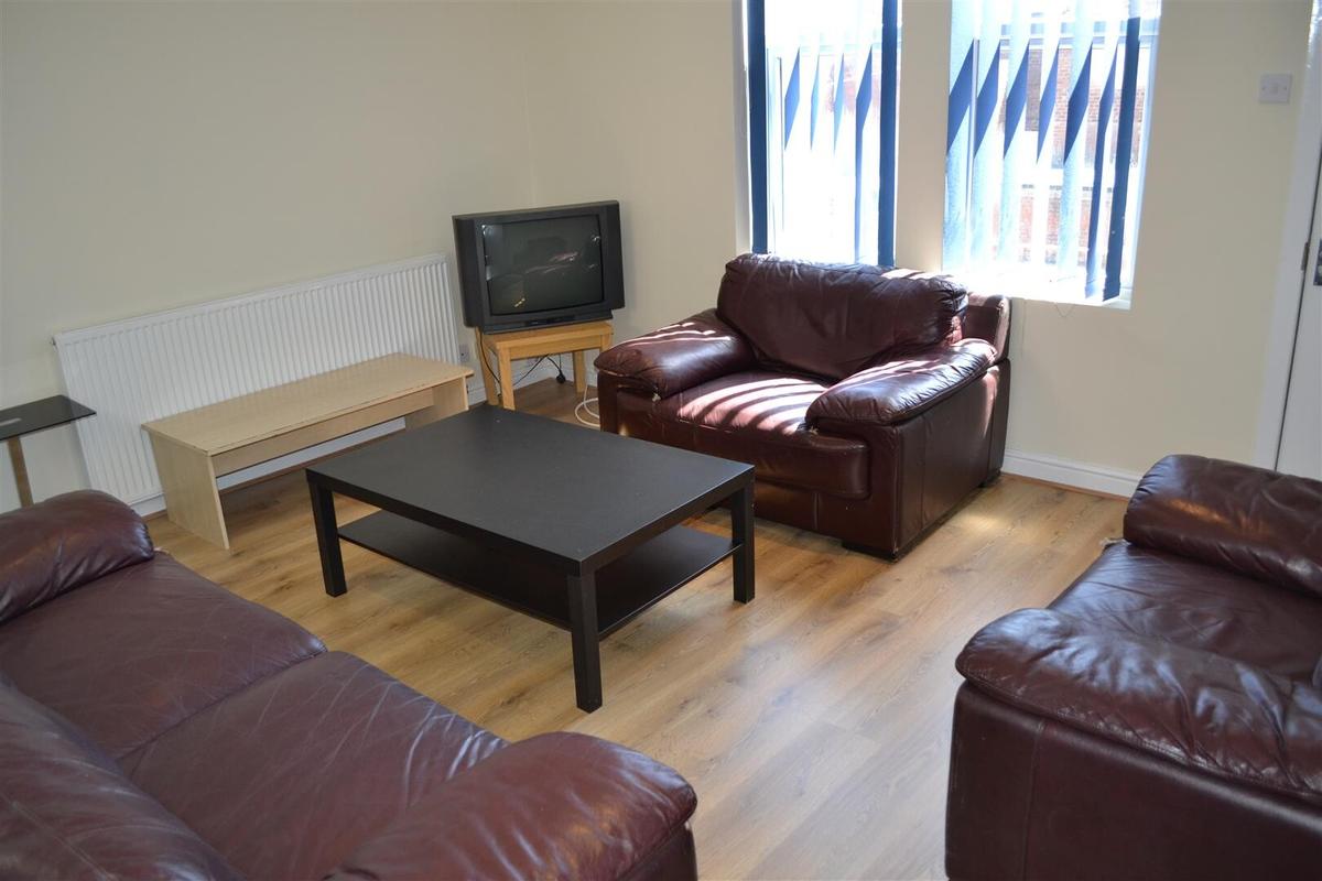 5 bedroom apartment for rent Rothbury Terrace, Newcastle, NE6 5XJ