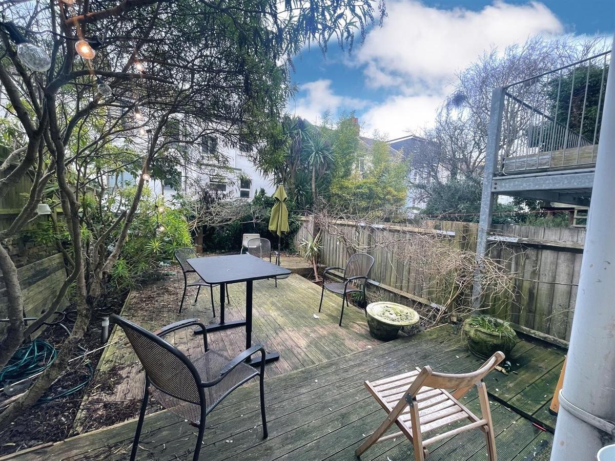 4 bedroom house for rent Southampton Street, Brighton, BN2 9UT UniHomes