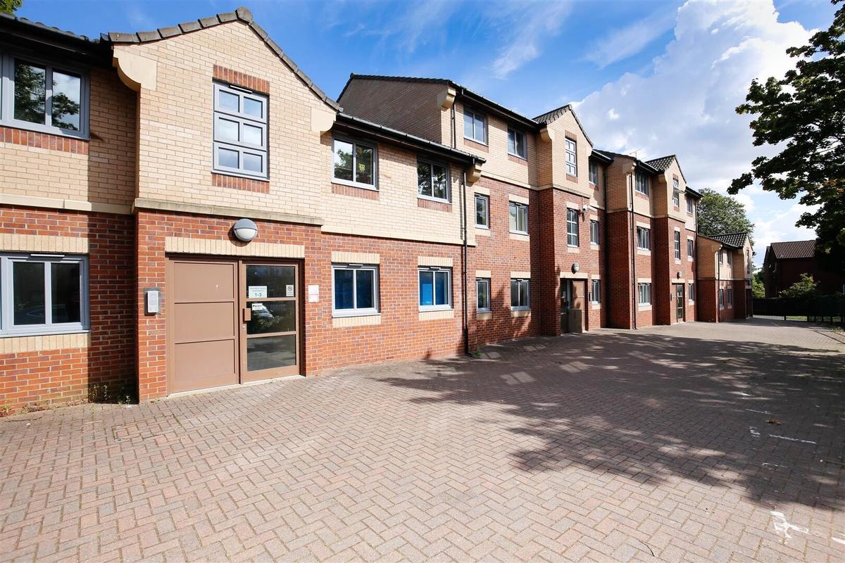 5 bedroom apartment for rent New Mills Newcastle, NE4 5AU UniHomes