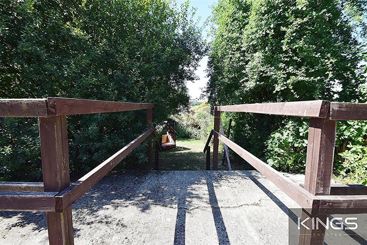 5 bedroom house for rent Park Barn Drive, Surrey, GU2 8ER UniHomes