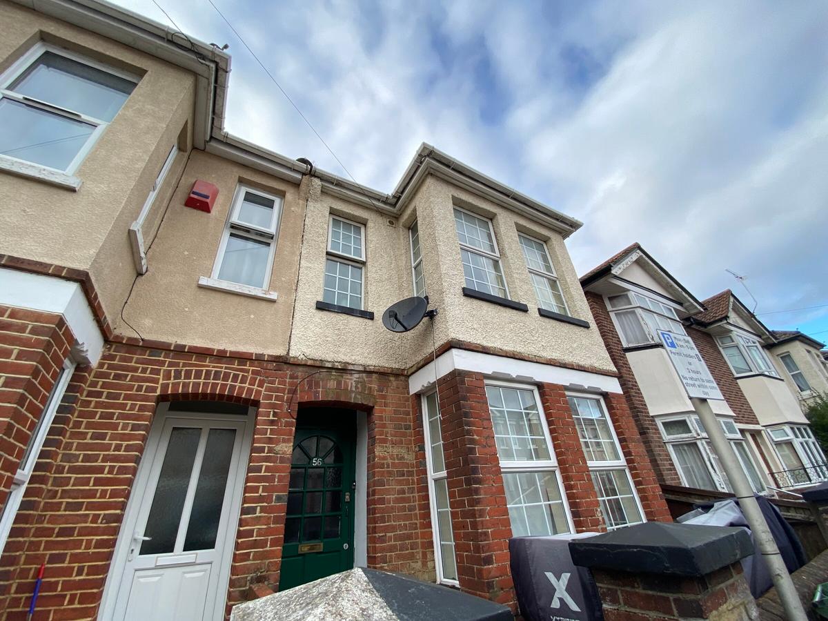 6 bedroom house for rent Burlington Road, Southampton, SO15 2FQ UniHomes