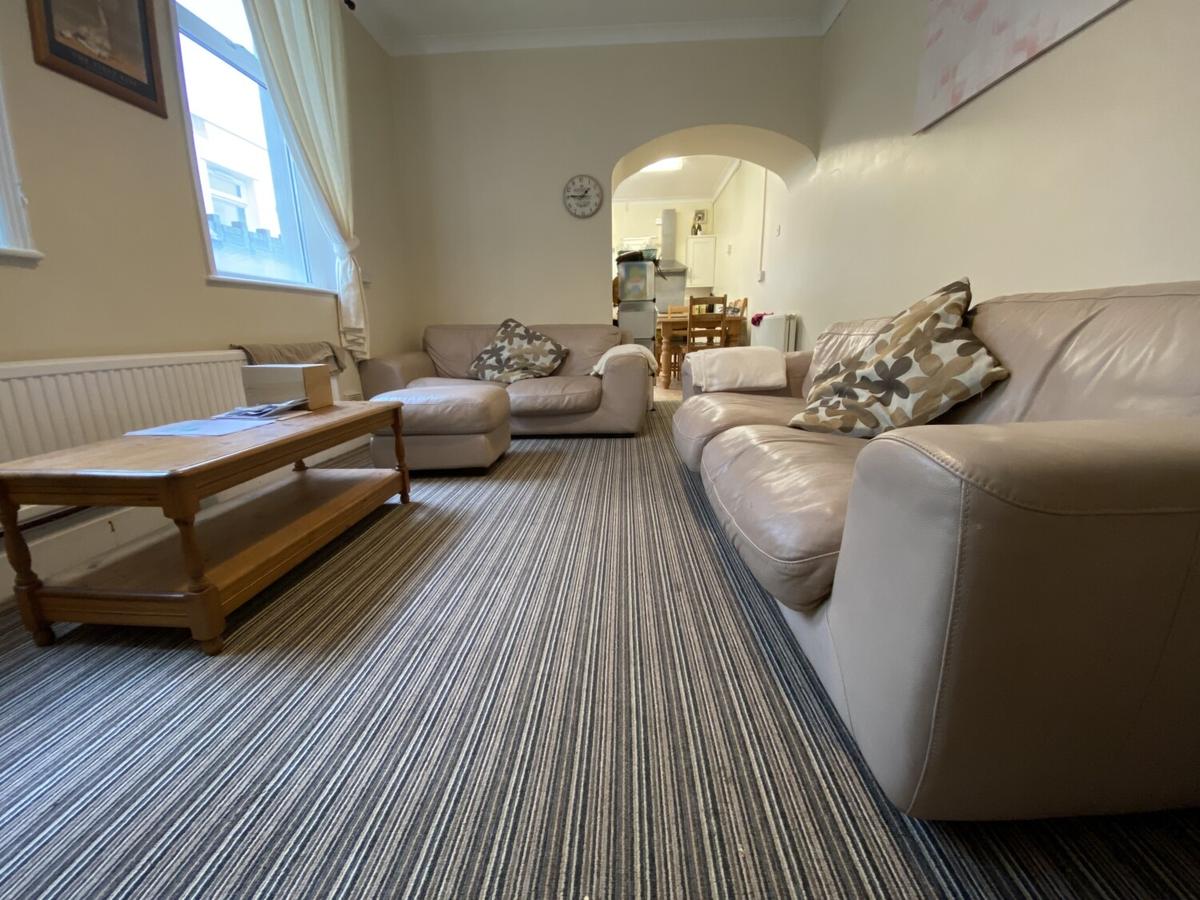 5 bedroom house for rent Allensbank Road, Cardiff, CF14 3PQ UniHomes