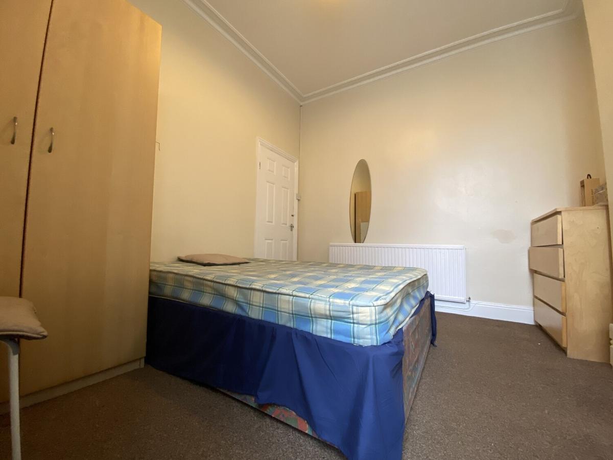 5 bedroom house for rent Allensbank Road, Cardiff, CF14 3PQ UniHomes