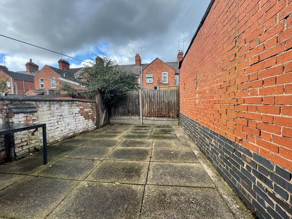 2 bedroom house for rent Windermere Street, Leicester, LE2 7GU UniHomes