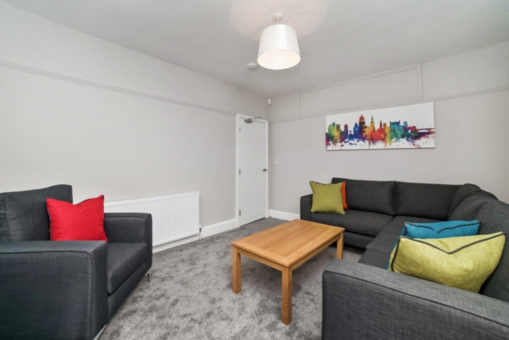 5 bedroom house for rent Broadgate Beeston, Nottingham, NG9 2FU UniHomes