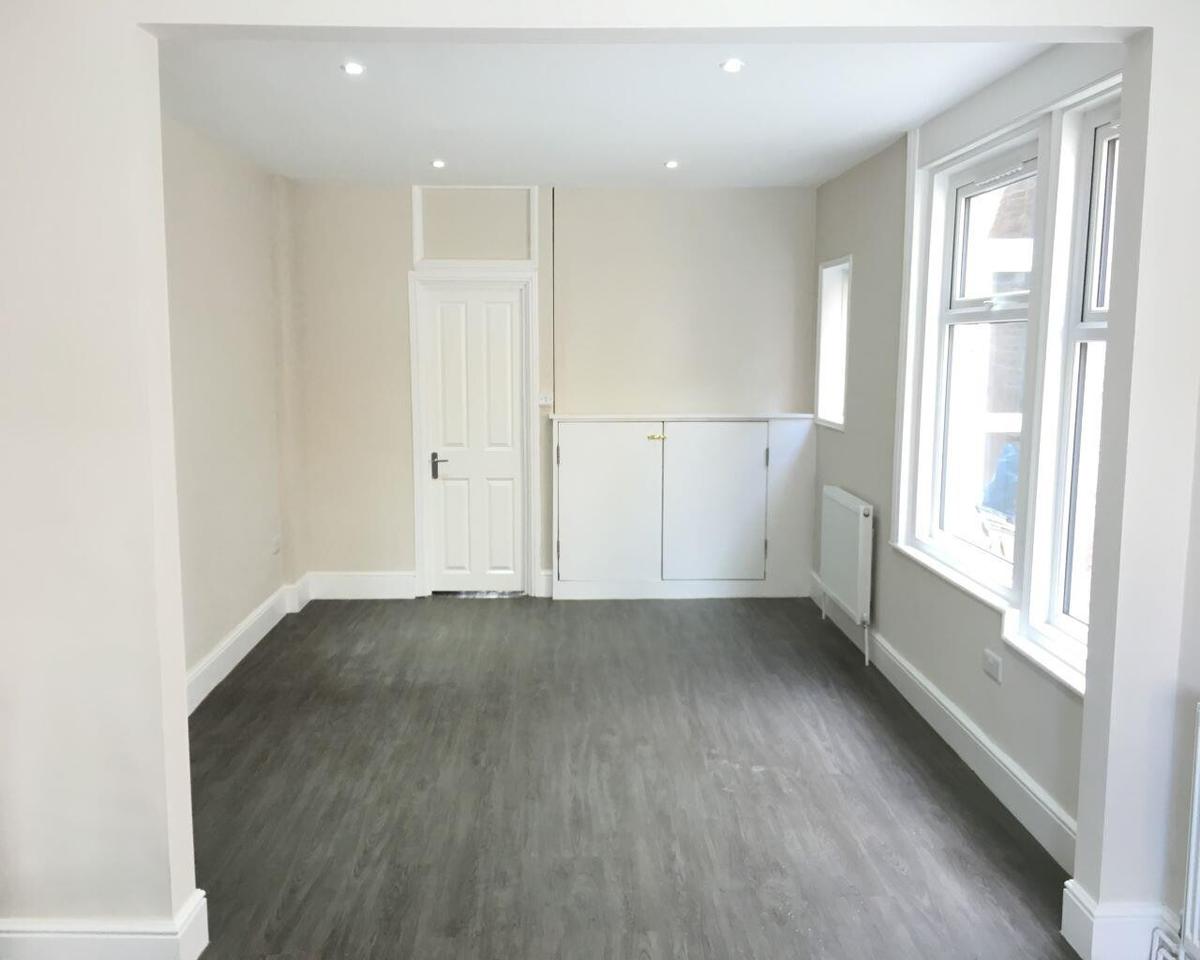 6 bedroom house for rent Rugby Road, Brighton, BN11 4PU UniHomes