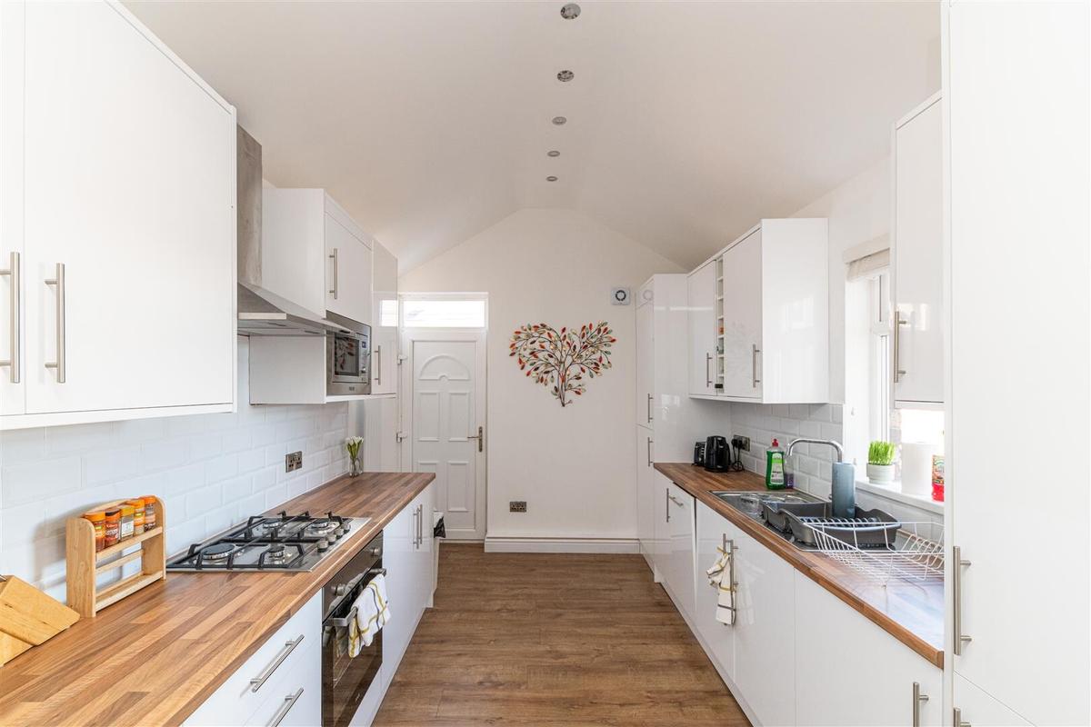 4 bedroom apartment for rent Rokeby Terrace, Newcastle, NE6 5ST UniHomes