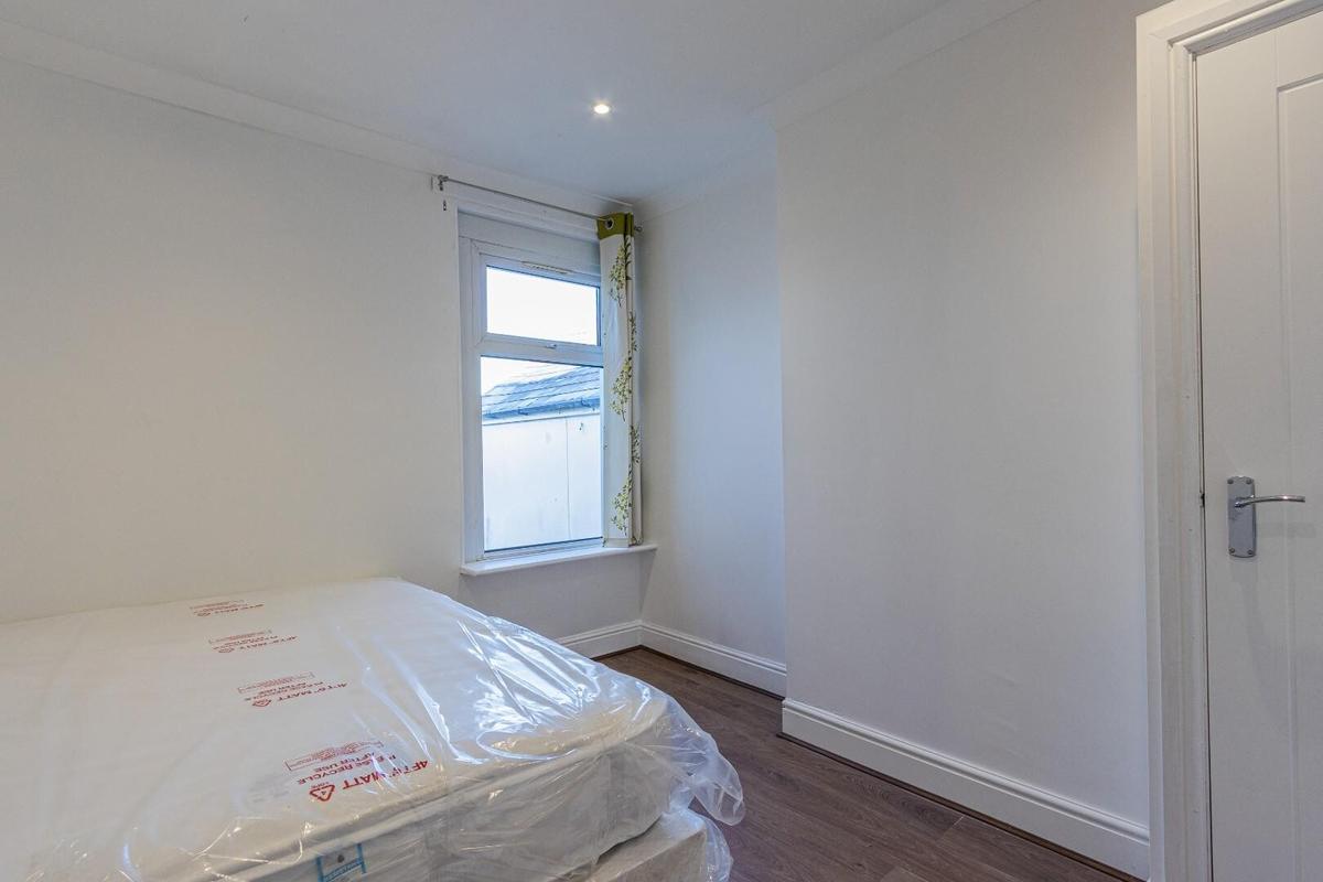 4 bedroom house for rent Caerphilly Road, Cardiff, CF14 4QB UniHomes