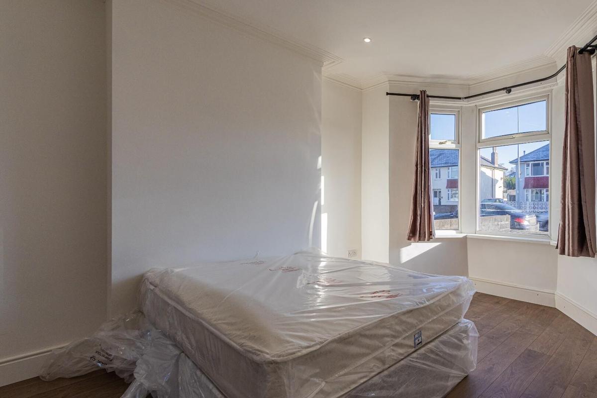 4 bedroom house for rent Caerphilly Road, Cardiff, CF14 4QB UniHomes