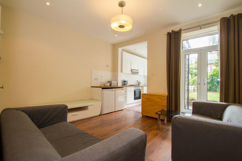 4 bedroom house for rent Lydgate Lane, Sheffield, S10 5FN UniHomes