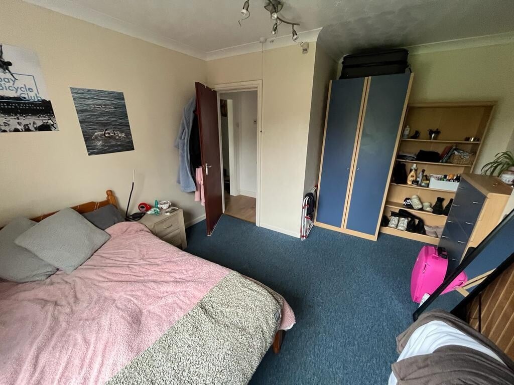 4 bedroom house for rent Cedar Grove, Bath, BA2 2HN UniHomes