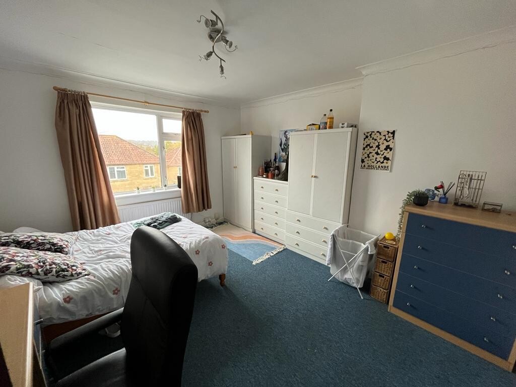 4 bedroom house for rent Cedar Grove, Bath, BA2 2HN UniHomes