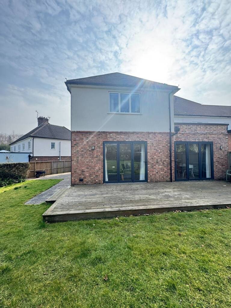 6 bedroom house for rent Orchard Close Kent Canterbury, CT2 7AL | UniHomes