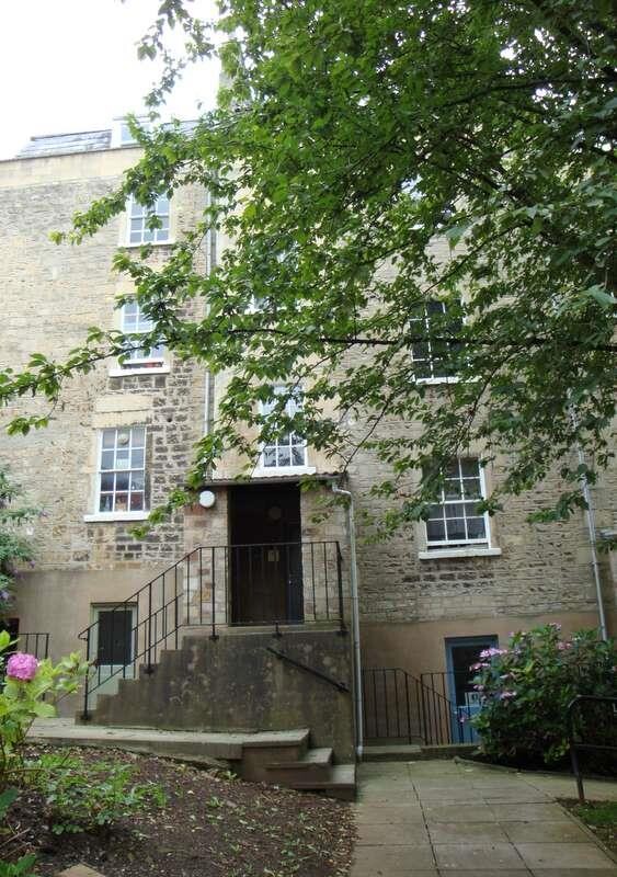 3 bedroom apartment for rent Morford Street, Bath, BA1 2RJ UniHomes