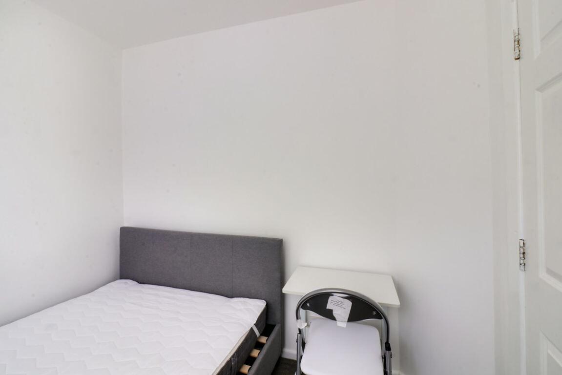 4 bedroom house for rent Kelston View, Bath, BA2 1NW UniHomes