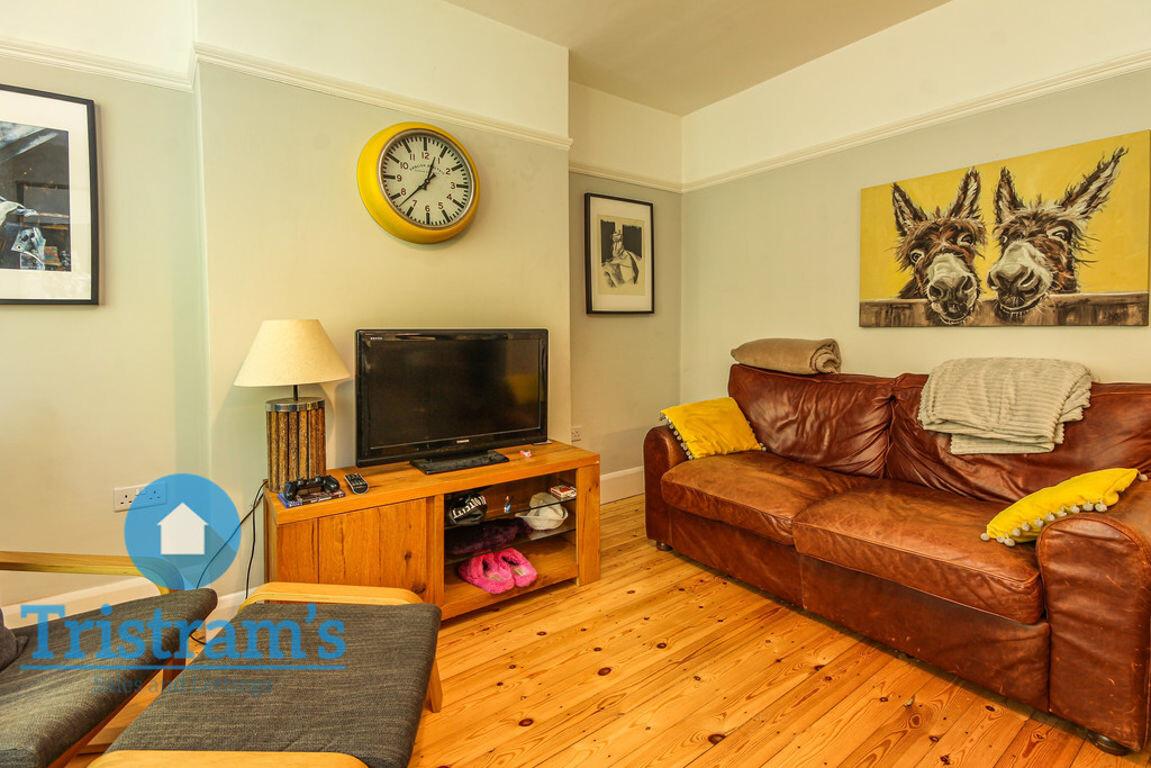 2 bedroom house for rent Rolleston Drive, Nottingham, NG7 1JS UniHomes