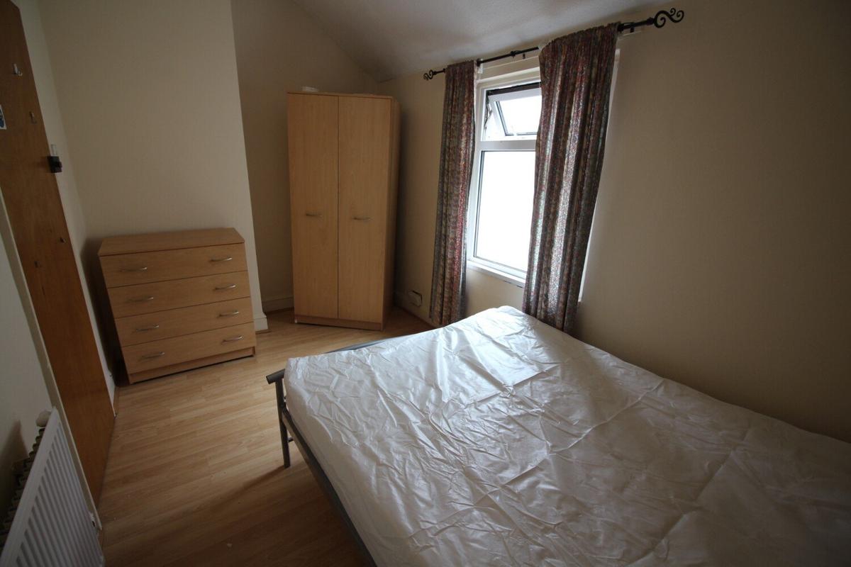 4 bedroom house for rent Whitchurch Road, Cardiff, CF14 3LW UniHomes