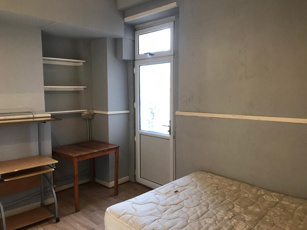 5 bedroom house for rent Richardson Street, Swansea, SA1 3JE UniHomes