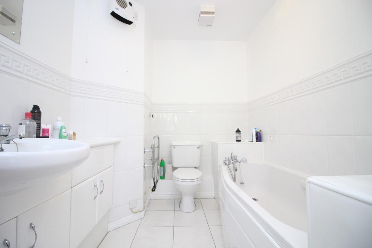 2 bedroom apartment for rent Verona House, Lloyd Avenue, Cardiff