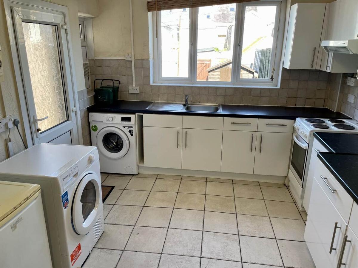 4 bedroom house for rent Alexandra Terrace, Brynmill, Swansea, SA2 0DU