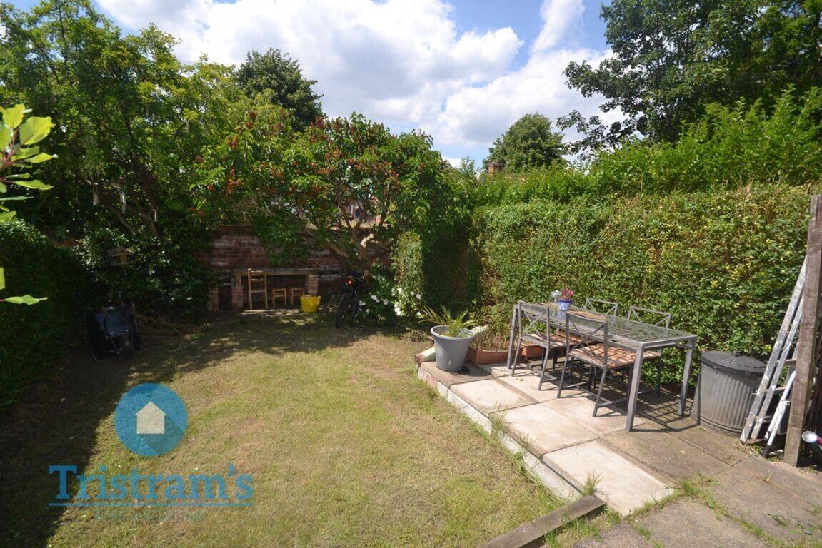 4 bedroom house for rent Rolleston Drive, Nottingham, NG7 1LA UniHomes