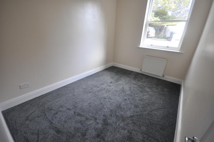 2 bedroom apartment for rent Micklefield Lane, Leeds, LS19 6BF UniHomes