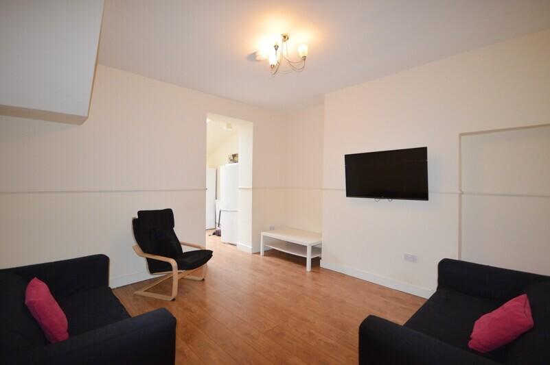 7 bedroom house on Holly Avenue, Jesmond, Newcastle