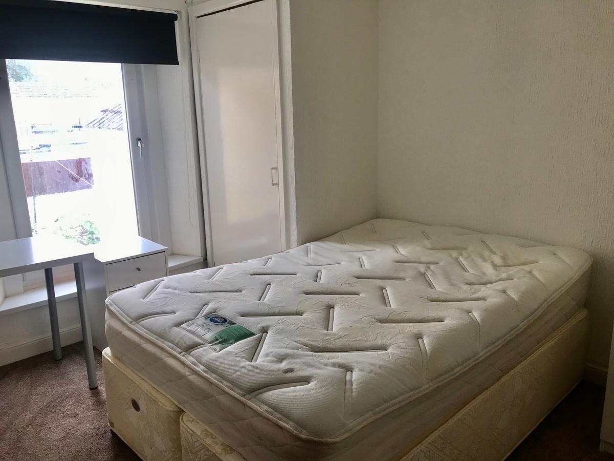 2 bedroom house for rent Rodney Street, Swansea, SA1 3UA UniHomes