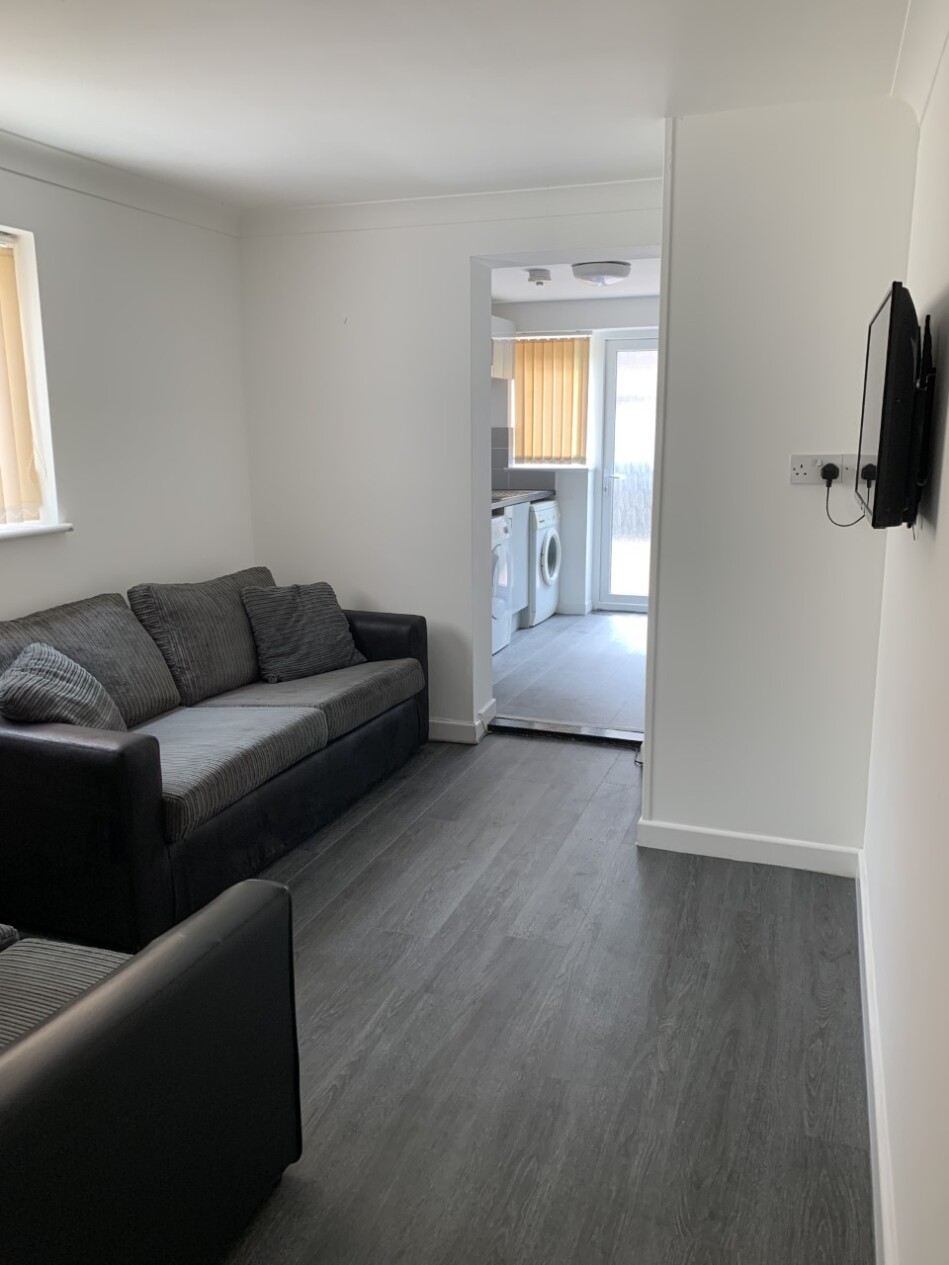 5 bedroom house for rent Walmer Road, Portsmouth, PO1 5AS UniHomes