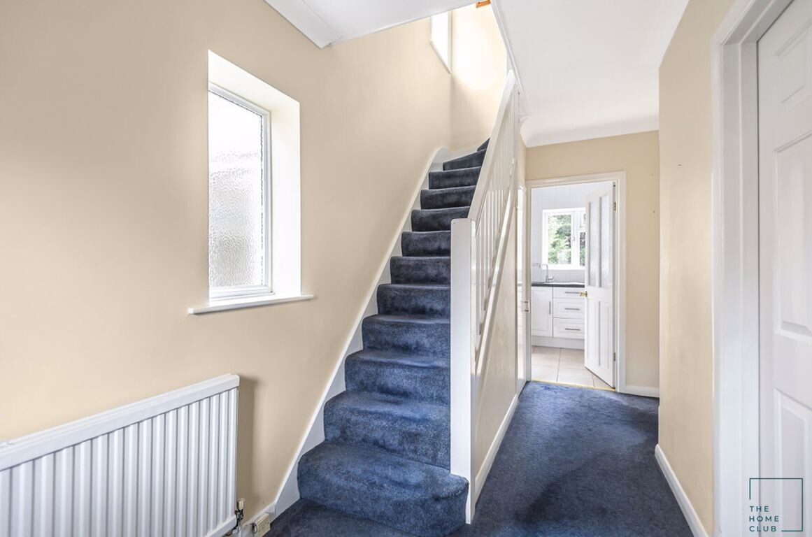 4 bedroom house for rent Beech Grove, Surrey, GU2 7UX UniHomes