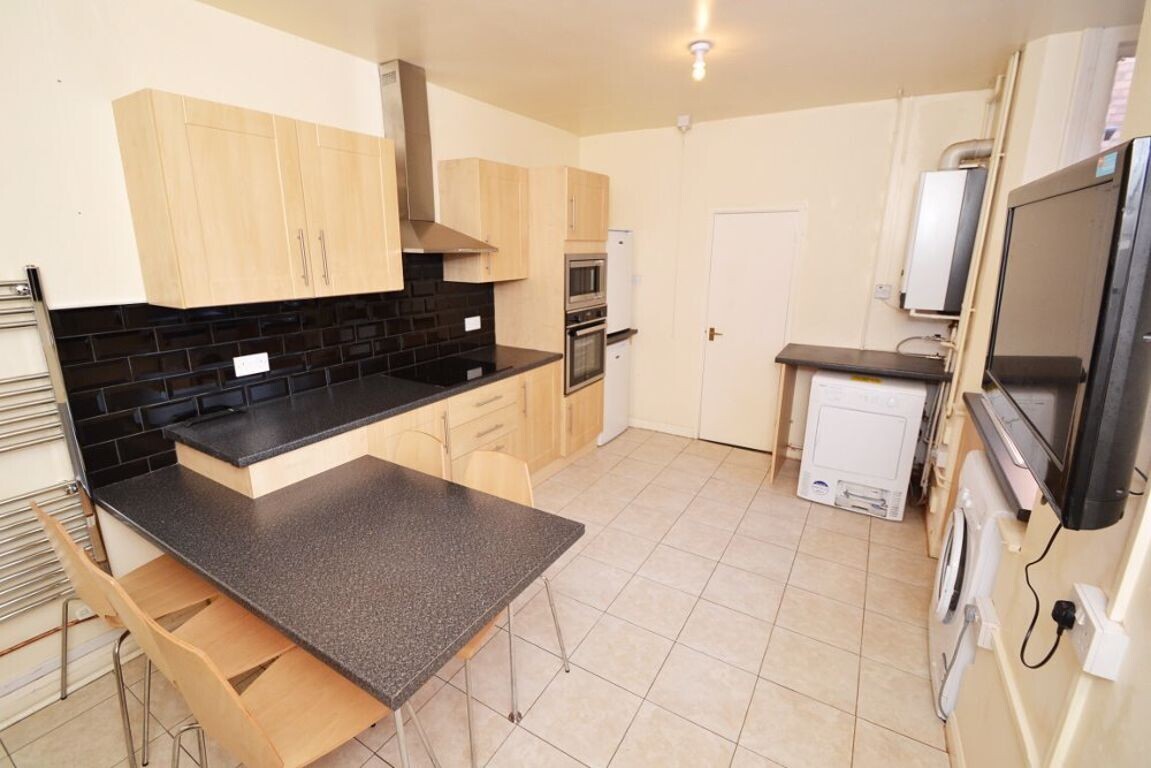 5 bedroom house for rent Frederick Street, Loughborough, LE11 3BJ