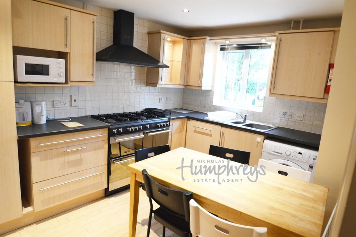 2 bedroom house for rent Cunningham Avenue, Hertfordshire, AL10 9LR