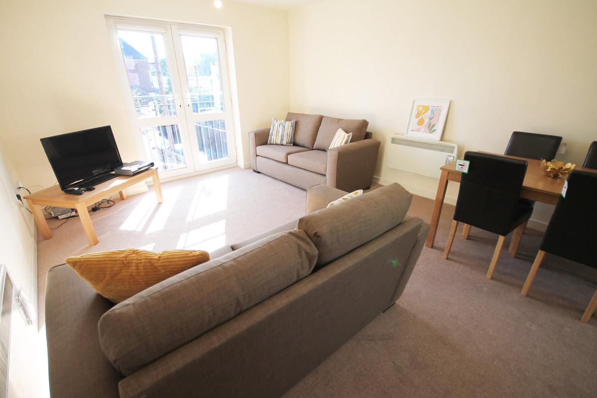 5 bedroom apartment for rent Helmsley Mews, Newcastle, NE2 1BE UniHomes
