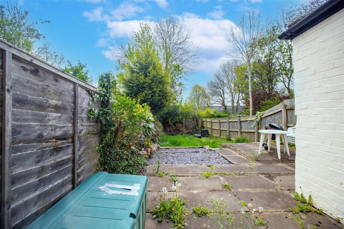 4 bedroom house for rent Quinton Road, Birmingham, B17 0PG UniHomes