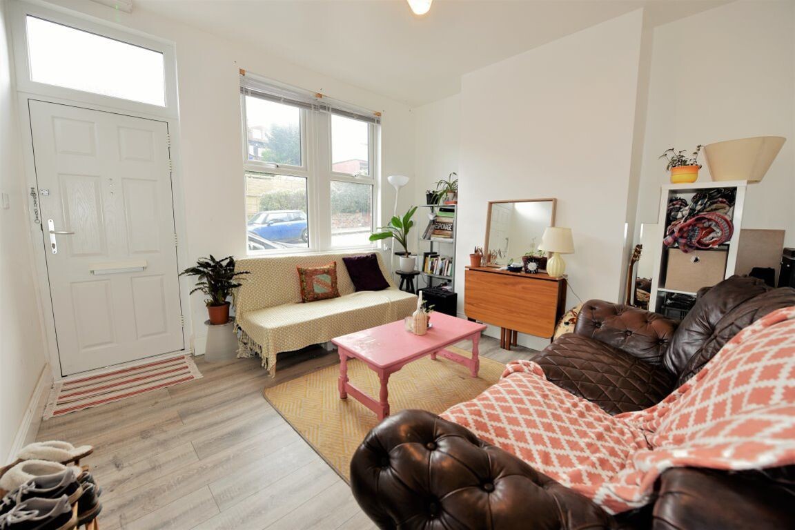 4 bedroom house for rent Gordon Terrace, Leeds, LS6 4HX UniHomes