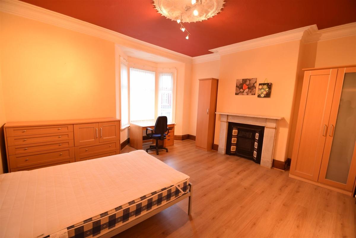 5 bedroom house for rent Balmoral Terrace, Newcastle, NE6 5YA UniHomes