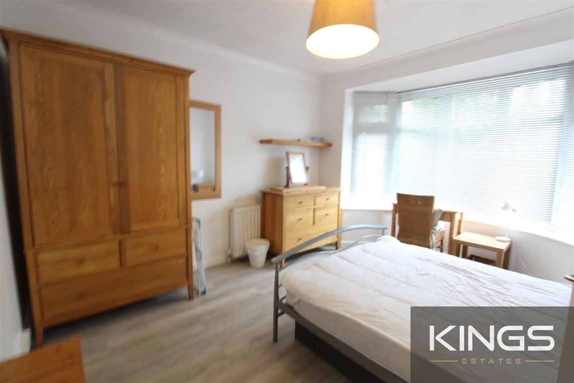 4 bedroom house for rent Osborne Road South, Southampton, SO17 2FD