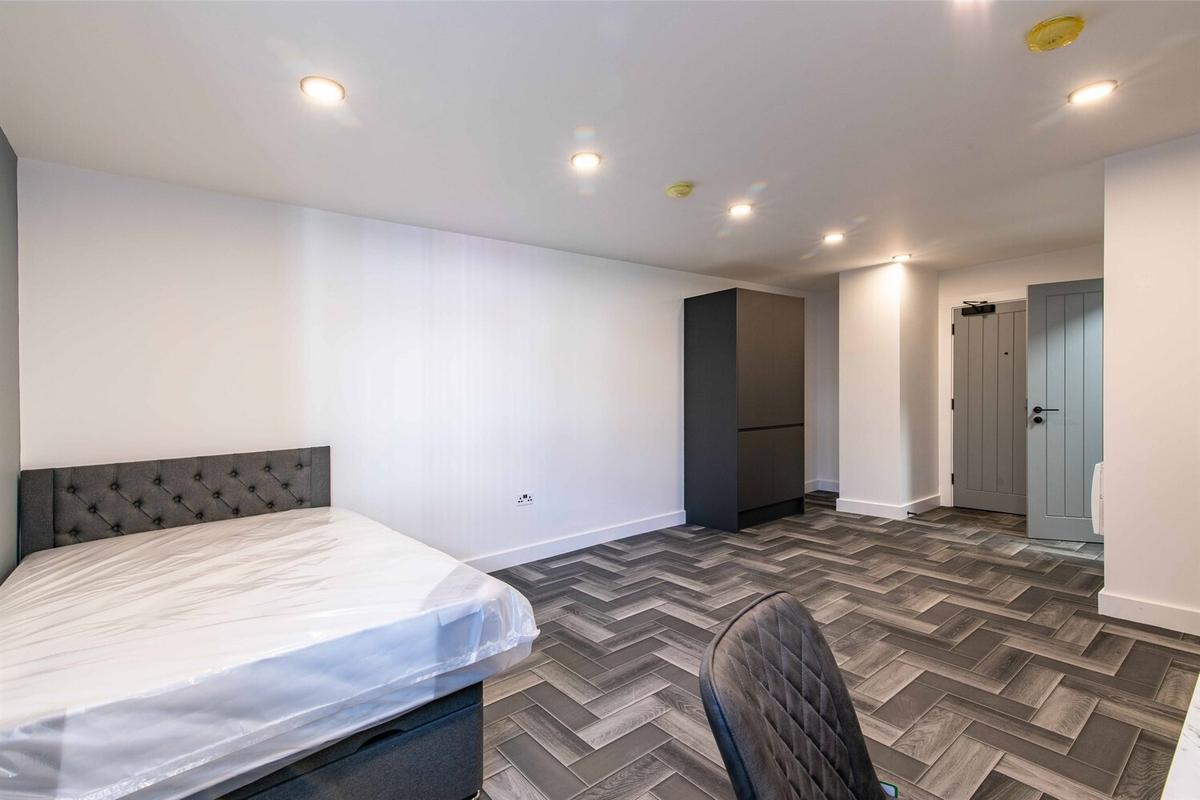 1 bedroom house for rent High Road Beeston, Nottingham, NG9 4HL UniHomes