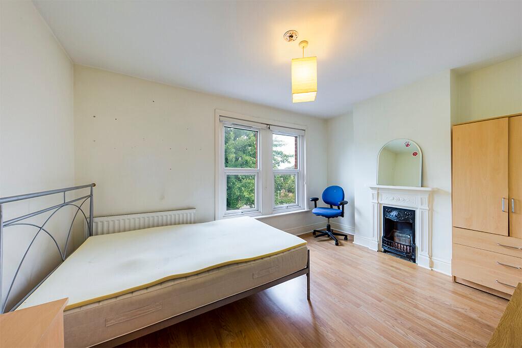 3 bedroom house for rent Handel Terrace, Southampton, SO15 2FG UniHomes