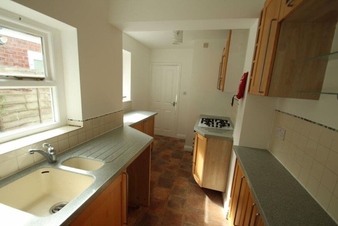 3 bedroom house for rent Knighton Lane, Leicester, LE2 8BH UniHomes