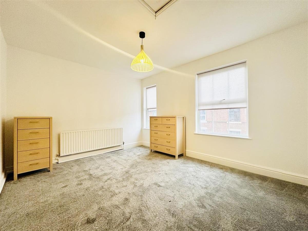 4 bedroom house for rent Wilford Crescent East, Nottingham, NG2 2ED