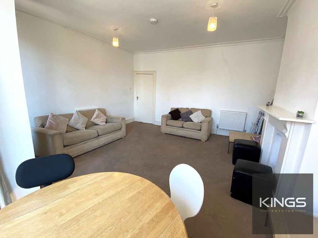 4 bedroom apartment for rent Waverley Road, Portsmouth, PO5 2PS UniHomes