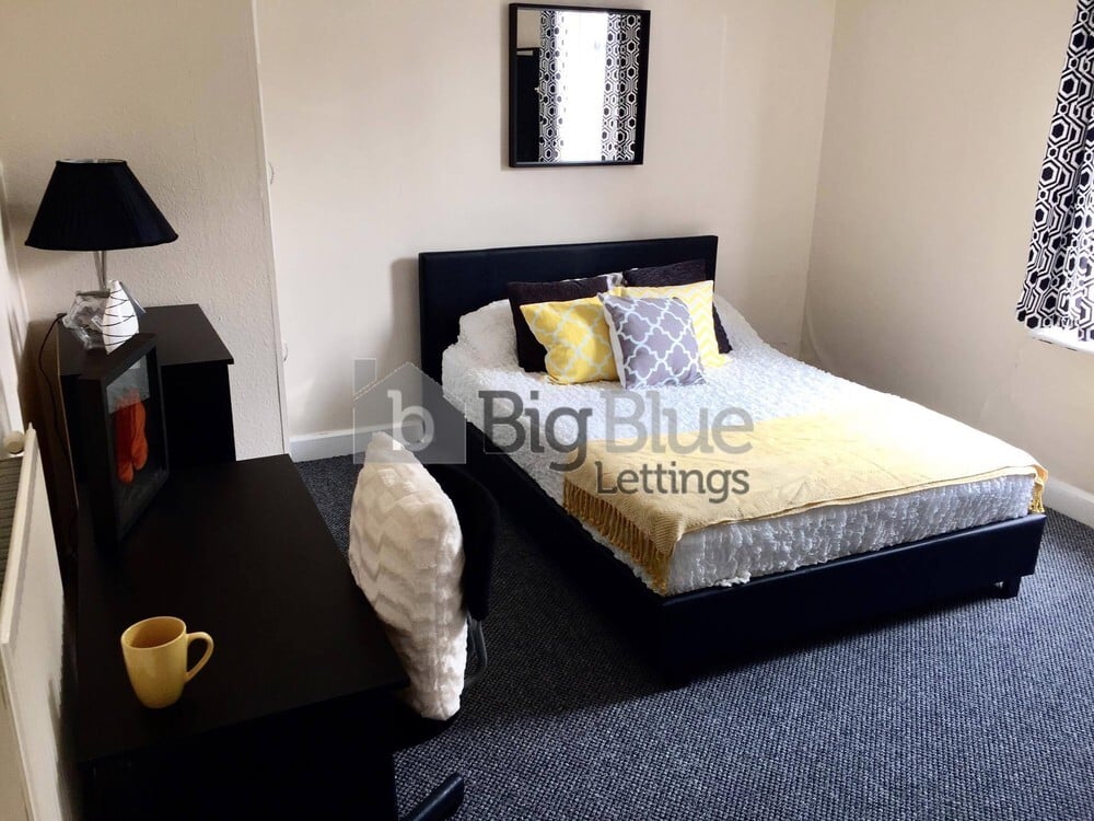 4 bedroom house for rent Montpelier Terrace, Leeds, LS6 2EX UniHomes