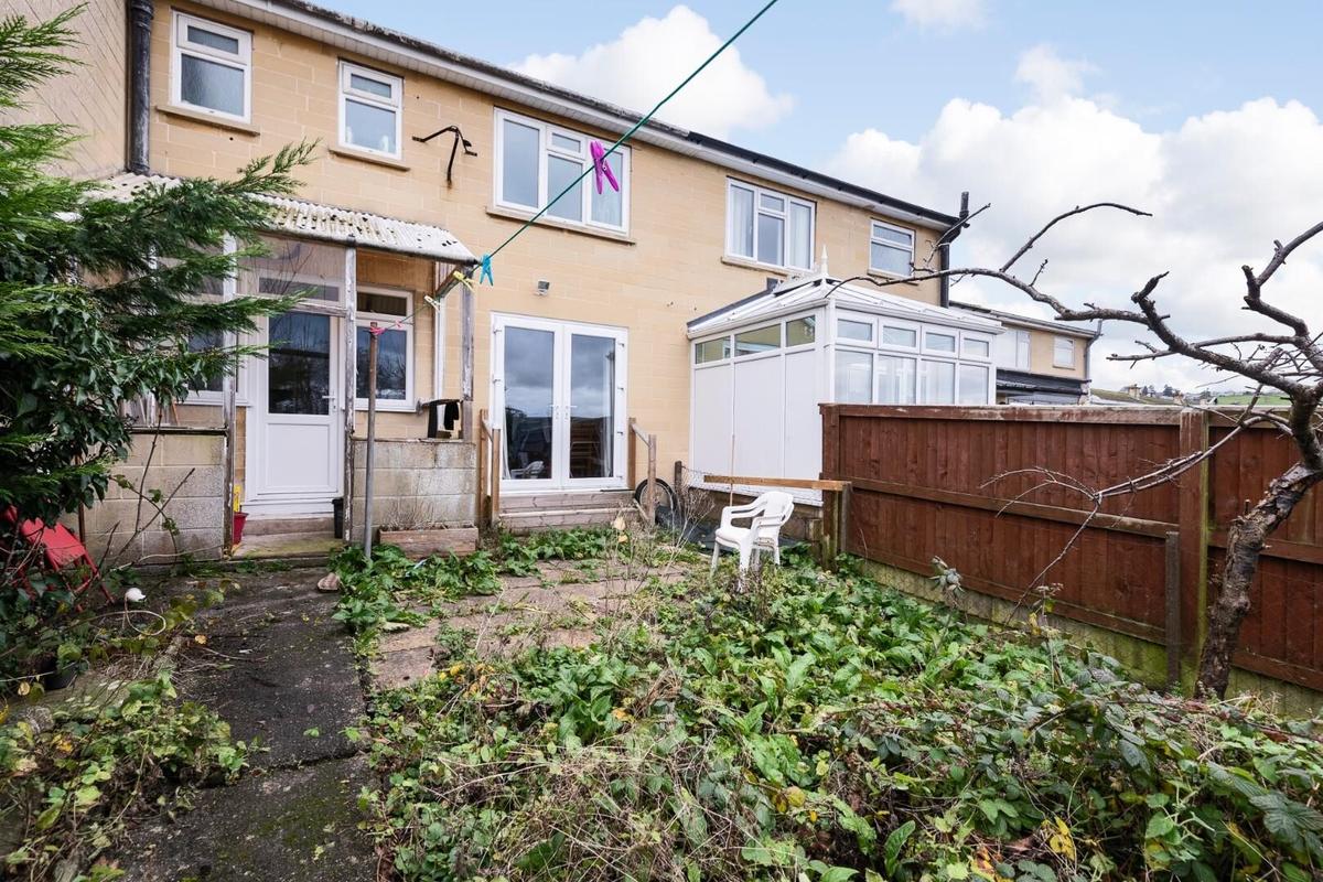 4 bedroom house for rent Marshfield Way, Bath, BA1 6HE UniHomes