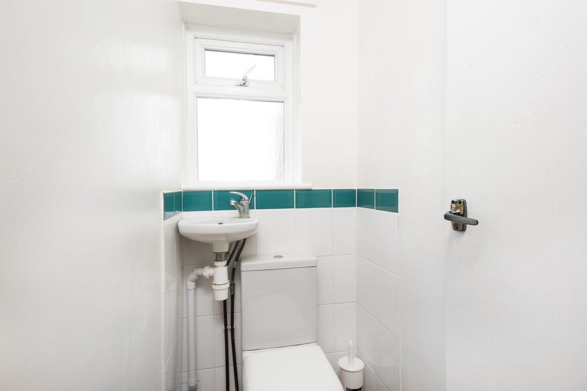 4 bedroom house for rent Marshfield Way, Bath, BA1 6HE UniHomes